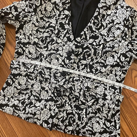 Roz & Ali woman’s black / white lightweight belted  jacket Rayon blend size L - Picture 12 of 14